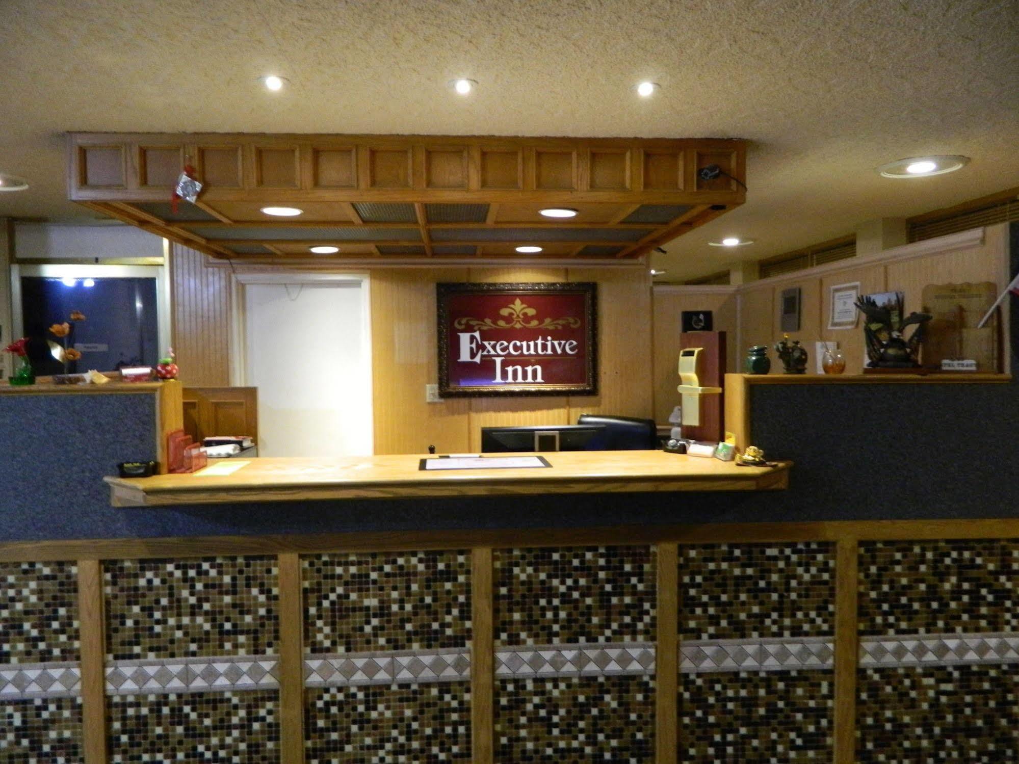 Executive Inn Ponca City Eksteriør billede
